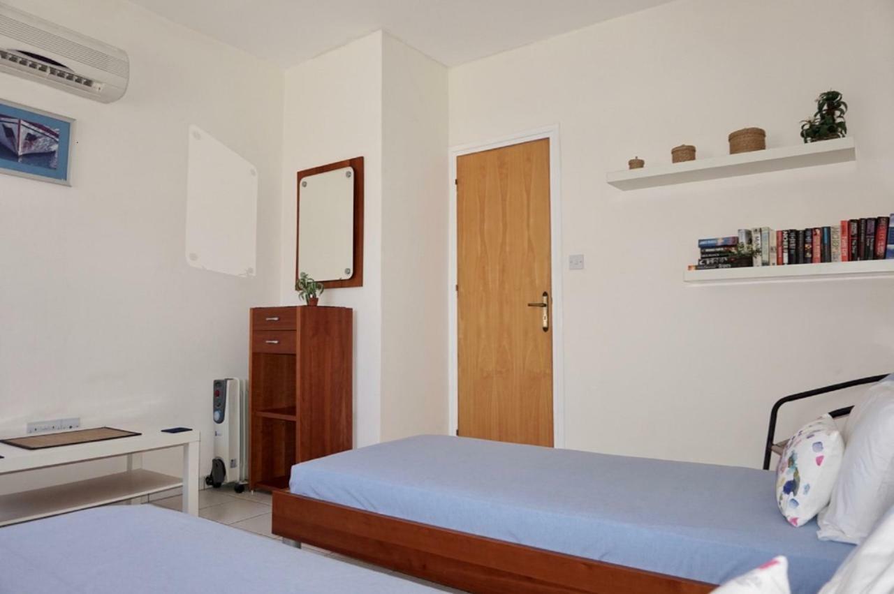 Vila Aurora Townhouse - Complimentary Paphos Airport Transport Exteriér fotografie